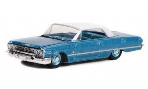Diecast model cars Chevrolet Impala 1/64 Greenlight SS 409 Convertible metallise blue/beige 1963 Chevrolet Impala 1/64 Greenlight SS 409 Convertible metallise blue/beige 1963 diecast model cars