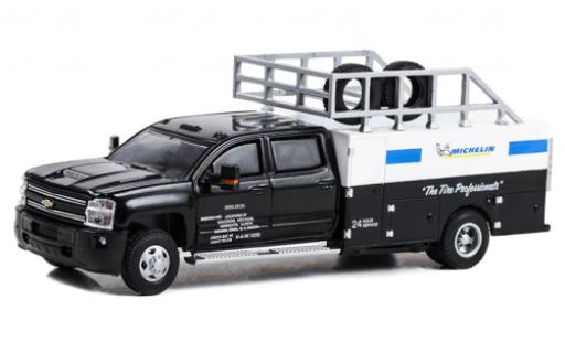 Diecast model cars Chevrolet Silverado 1/64 Greenlight Dually Tire Service Truck Michelin 2018 Chevrolet Silverado 1/64 Greenlight Dually Tire Service Truck Michelin 2018 diecast model cars