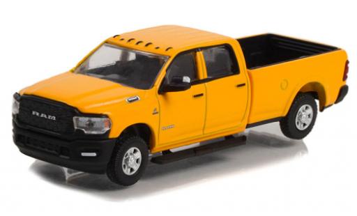 Diecast model cars RAM 3 1/64 Greenlight Dodge 500 Tradesman yellow 2021 RAM 3 1/64 Greenlight Dodge 500 Tradesman yellow 2021 diecast model cars