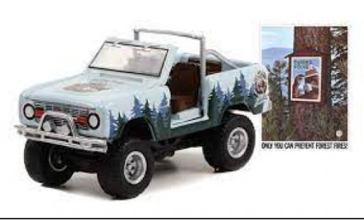 Ford Bronco 1/64 Greenlight blue clair/Décorer Smokey Bear 1967 diecast model cars