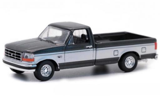 Diecast model cars Ford F-250 1/64 Greenlight metallise grey/grey 1992 Ford F-250 1/64 Greenlight metallise grey/grey 1992 diecast model cars
