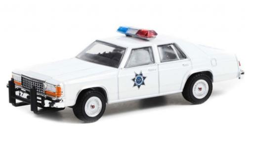 Ford LTD 1/64 Greenlight Crown Victoria Thelma & Louise 1983 diecast model cars