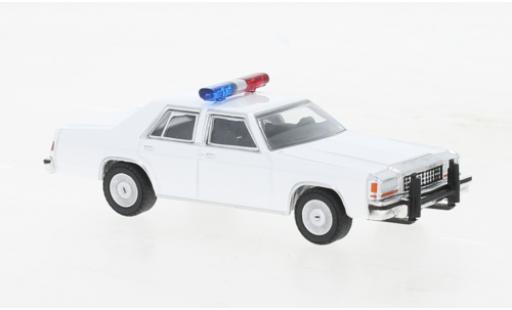 Ford LTD 1/64 Greenlight Crown Victoria white Police (USA) 1980 diecast model cars