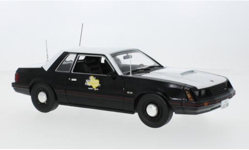 Diecast model cars Ford Mustang 1/18 Greenlight SSP Texas Departement of Public Safety 1982 Ford Mustang 1/18 Greenlight SSP Texas Departement of Public Safety 1982 diecast model cars