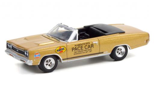 Plymouth GTX 1/64 Greenlight Hemi Convertible Pace Car 1968 diecast model cars
