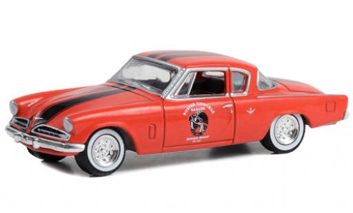 Diecast model cars Studebaker Commander 1/64 Greenlight Starliner red 1954 Studebaker Commander 1/64 Greenlight Starliner red 1954 diecast model cars