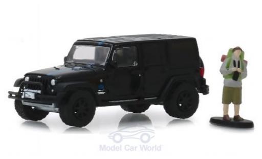 Diecast model cars Jeep Wrangler 1/64 Greenlight Unlimited 2012 mit Backpacker-Figur Jeep Wrangler 1/64 Greenlight Unlimited 2012 mit Backpacker-Figur diecast model cars