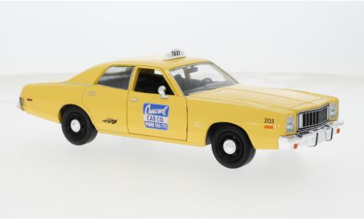 Diecast model cars Plymouth Fury 1/24 Greenlight 1975 Taxi (USA) 1:24 Plymouth Fury 1/24 Greenlight 1975 Taxi (USA) 1:24 diecast model cars