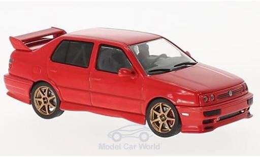Diecast model cars Volkswagen Jetta 1/43 Greenlight A3 red 1995 Volkswagen Jetta 1/43 Greenlight A3 red 1995 diecast model cars