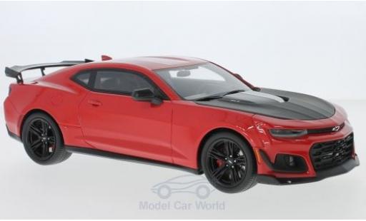 Diecast model cars Chevrolet Camaro ZL1 1/18 GT Spirit ZL1 1LE red/black 2017 Chevrolet Camaro ZL1 1/18 GT Spirit ZL1 1LE red/black 2017 diecast model cars