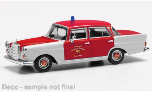 Diecast model cars Mercedes 200 1/87 Herpa (W110) pompiers Schorndorf Mercedes 200 1/87 Herpa (W110) pompiers Schorndorf diecast model cars