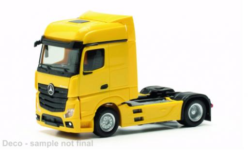 Diecast model cars Mercedes Actros 1/87 Herpa Bigspace yellow 2018 Mercedes Actros 1/87 Herpa Bigspace yellow 2018 diecast model cars