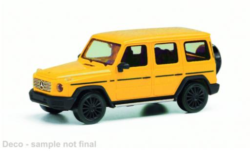 Diecast model cars Mercedes Classe G 1/87 Herpa G-classe metallise yellow Mercedes Classe G 1/87 Herpa G-classe metallise yellow diecast model cars