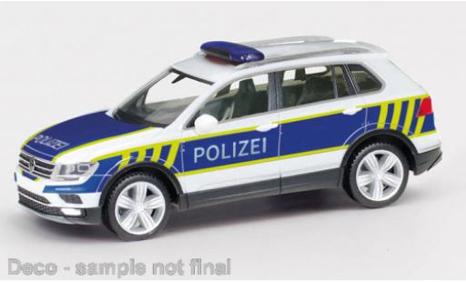 Diecast model cars Volkswagen Tiguan 1/87 Herpa police Sachsen-Anhalt Volkswagen Tiguan 1/87 Herpa police Sachsen-Anhalt diecast model cars