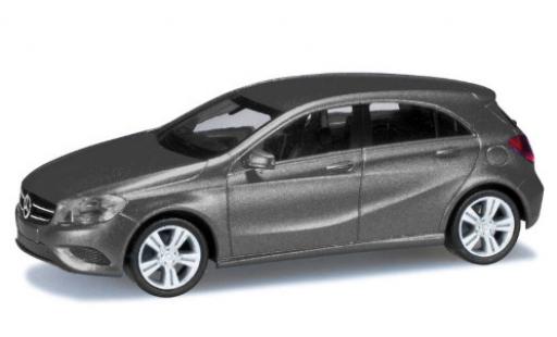 Diecast model cars Mercedes Classe A 1/87 Herpa metallic grey Mercedes Classe A 1/87 Herpa metallic grey diecast model cars