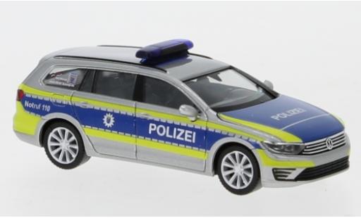 Volkswagen Passat 1/87 Herpa GTE Polizei Hessen diecast model cars