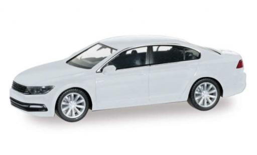 Volkswagen Passat 1/87 Herpa Limousine metallic white diecast model cars
