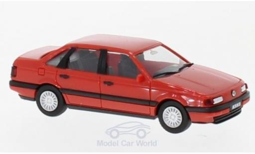 Volkswagen Passat 1/87 Herpa red H-Edition mit Kennzeichenbedruckung diecast model cars