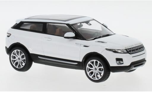Diecast model cars Land Rover Range Rover 1/43 IXO Evoque white 2011 3-portes Land Rover Range Rover 1/43 IXO Evoque white 2011 3-portes diecast model cars