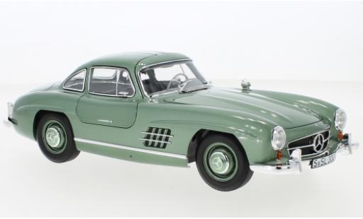 Diecast model cars Mercedes 300 1/18 Norev SL (W198) metallise la chaux 1954 Mercedes 300 1/18 Norev SL (W198) metallise la chaux 1954 diecast model cars