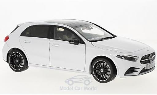 Diecast model cars Mercedes Classe A 1/18 Norev (W177) metallic white 2018 Mercedes Classe A 1/18 Norev (W177) metallic white 2018 diecast model cars