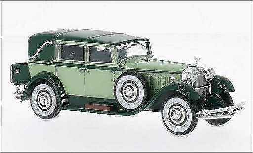 Isotta Fraschini Base 1/43 WhiteBox Tipo 8 green/green 1 diecast model cars