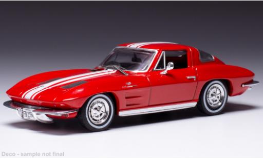 Diecast model cars Chevrolet Corvette 1/43 IXO Stingray red/white 1963 Chevrolet Corvette 1/43 IXO Stingray red/white 1963 diecast model cars