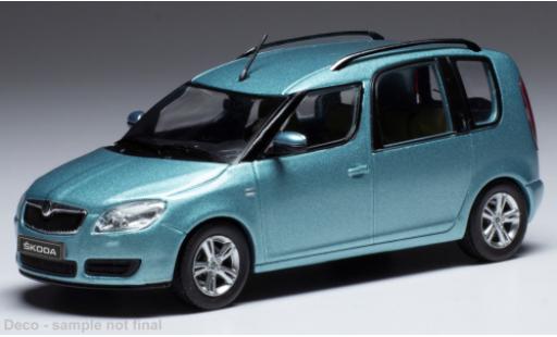 Diecast model cars Skoda Roomster 1/43 IXO metallise blue clair 2007 Skoda Roomster 1/43 IXO metallise blue clair 2007 diecast model cars