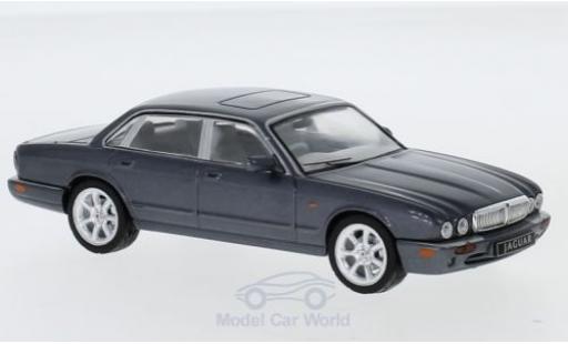 Diecast model cars Jaguar XJ 1/43 IXO 8 (X308) metallic grey RHD 1998 Jaguar XJ 1/43 IXO 8 (X308) metallic grey RHD 1998 diecast model cars