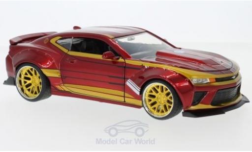 Diecast model cars Chevrolet Camaro RS 1/24 Jada Toys red/gold Marvel Avengers - Iron Man 2016 mit Figur Chevrolet Camaro RS 1/24 Jada Toys red/gold Marvel Avengers - Iron Man 2016 mit Figur diecast model cars