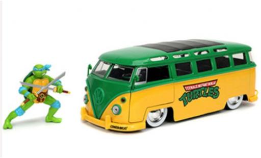 Diecast model cars Volkswagen T1 1/24 Jada Toys Bus Lowrider Turtles 1962 Volkswagen T1 1/24 Jada Toys Bus Lowrider Turtles 1962 diecast model cars