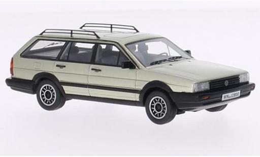 Volkswagen Passat 1/43 Kess Variant GT Syncro metallic beige 1985 diecast model cars