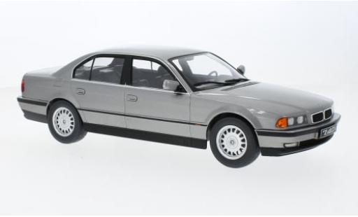 Diecast model cars Bmw 740 1/18 KK Scale i (E38) metallise grau 1994 1:18 Bmw 740 1/18 KK Scale i (E38) metallise grau 1994 1:18 diecast model cars