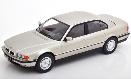 Diecast model cars Bmw 740 1/18 KK Scale i (E38) grey 1994 Bmw 740 1/18 KK Scale i (E38) grey 1994 diecast model cars