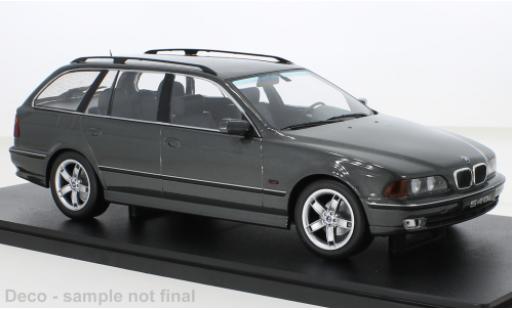 Diecast model cars Bmw 540 1/18 KK Scale i (E39) Touring metallise grey 1997 Bmw 540 1/18 KK Scale i (E39) Touring metallise grey 1997 diecast model cars