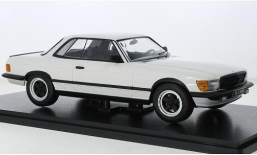 Diecast model cars Mercedes 500 1/18 KK Scale SLC 6.0 AMG (C107) white 1985 Mercedes 500 1/18 KK Scale SLC 6.0 AMG (C107) white 1985 diecast model cars