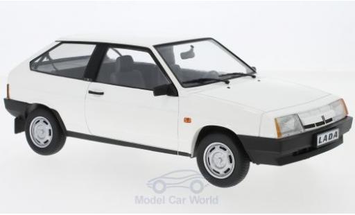 Diecast model cars Lada Samara 1/18 KK Scale white 1984 Lada Samara 1/18 KK Scale white 1984 diecast model cars