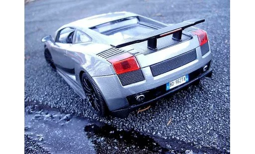 Lamborghini Gallardo Superleggera 1/18 Maisto grey foncee diecast model cars