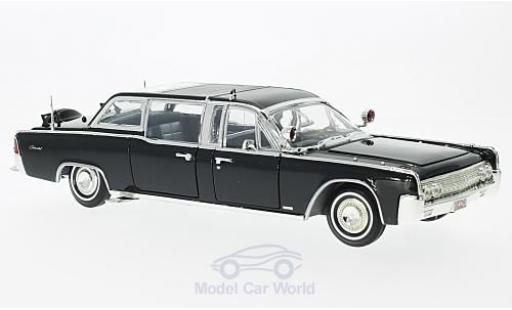 Diecast model cars Lincoln Continental 1961 1/24 Lucky Die Cast X-100 black 1961 Quick Fix Lincoln Continental 1961 1/24 Lucky Die Cast X-100 black 1961 Quick Fix diecast model cars