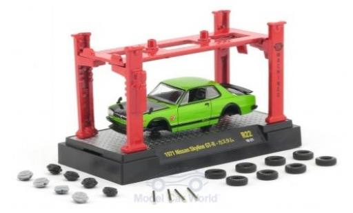 Diecast model cars Nissan Skyline 1/64 M2 Machines GT-R green/black 1971 Model-Kit Bausatz inklusive 4 Ersatzrädern Nissan Skyline 1/64 M2 Machines GT-R green/black 1971 Model-Kit Bausatz inklusive 4 Ersatzrädern diecast model cars
