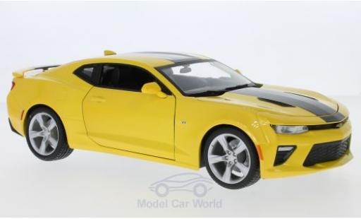 Diecast model cars Chevrolet Camaro SS 1/18 Maisto SS metallic yellow/black 2016 Chevrolet Camaro SS 1/18 Maisto SS metallic yellow/black 2016 diecast model cars