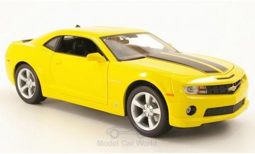 Diecast model cars Chevrolet Camaro RS 1/18 Maisto SS RS yellow 2010 mit blacken Streifen Chevrolet Camaro RS 1/18 Maisto SS RS yellow 2010 mit blacken Streifen diecast model cars