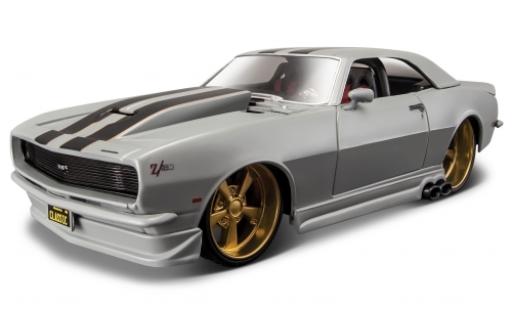 Diecast model cars Chevrolet Camaro 1/24 Maisto Z/28 grey/black 1968 Chevrolet Camaro 1/24 Maisto Z/28 grey/black 1968 diecast model cars