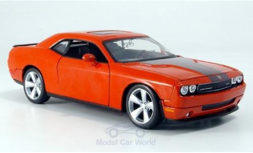 Diecast model cars Dodge Challenger 1/24 Maisto SRT8 orange 2008 Dodge Challenger 1/24 Maisto SRT8 orange 2008 diecast model cars