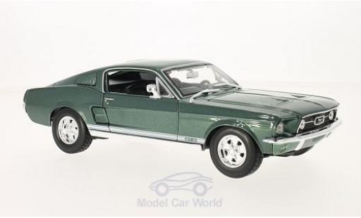 Diecast model cars Ford Mustang GT 1/18 Maisto GTA Fastback metallic green 1967 Ford Mustang GT 1/18 Maisto GTA Fastback metallic green 1967 diecast model cars