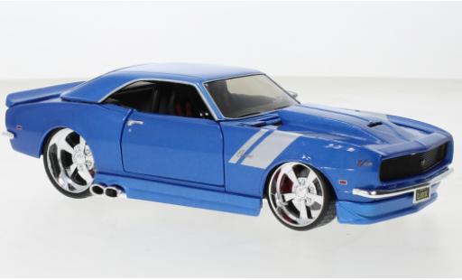 Diecast model cars Chevrolet Camaro 1/24 Maisto Z28 metallise blue 1968 Chevrolet Camaro 1/24 Maisto Z28 metallise blue 1968 diecast model cars