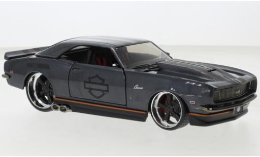 Diecast model cars Chevrolet Camaro 1/24 Maisto Z28 metallise grey Harley-Davidson 1968 Chevrolet Camaro 1/24 Maisto Z28 metallise grey Harley-Davidson 1968 diecast model cars