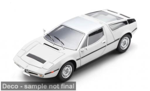 Diecast model cars Maserati Bora silber 1971 1/43 Spark