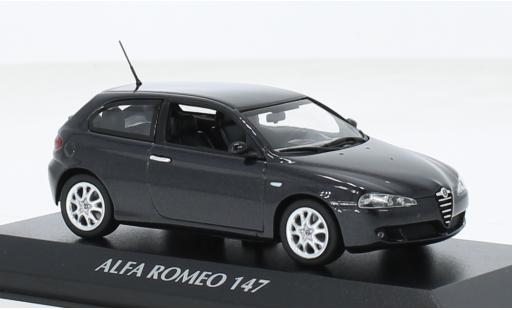 Alfa Romeo 147 1/43 Maxichamps metallise schwarz 2005 1:43 diecast model cars