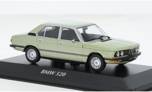 Diecast model cars Bmw 520 1/43 Maxichamps (E12) metallise grün 1972 1:43 Bmw 520 1/43 Maxichamps (E12) metallise grün 1972 1:43 diecast model cars
